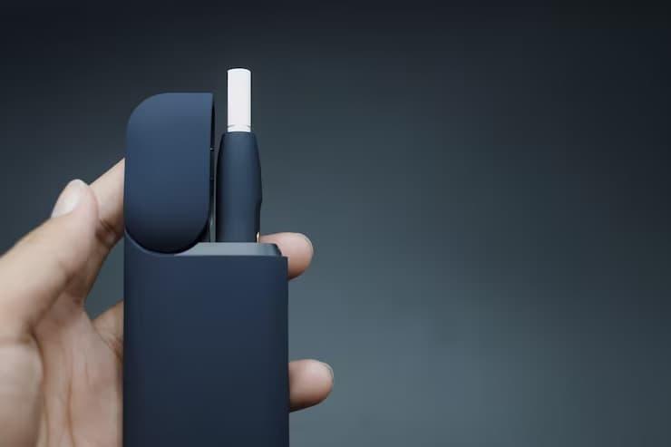 Einweg E-Zigarette Buying Guide and How a vape cartridge refill kit Can Save You Money