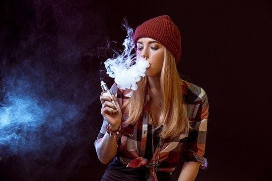 How nhà cái uy tin will describe legal restrictions on tobacco and e-cigarettes and offer actionable compliance advice for operators