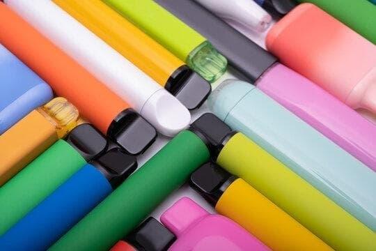 E-Cigi Bolt Wholesale Vape Solutions and Trusted grossiste e-cigarette Suppliers for Retail Growth