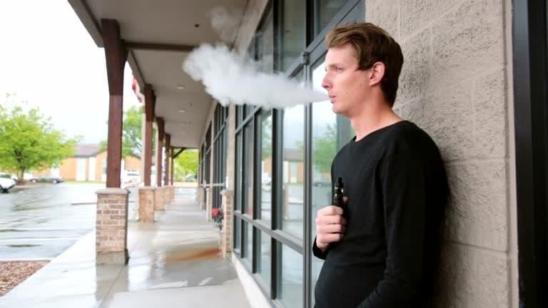 IBvape E-Cigarete review and practical answer to is it legal to smoke e cigarettes indoors in public and private spaces