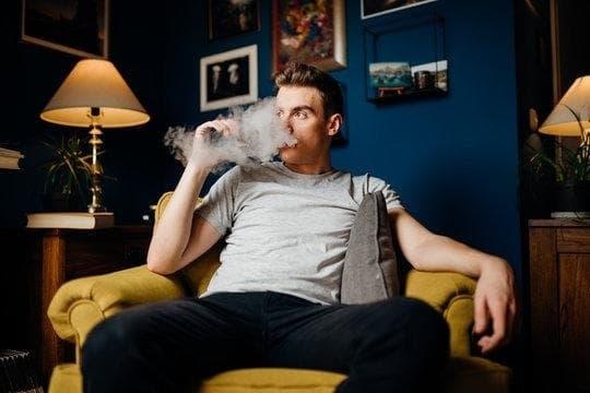 IBvape Risks Explained How IBvape Highlights Electronic Cigarette Disadvantages for New Users