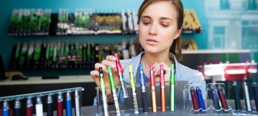 Inside e-cigaretta bolt and what makes the smoke in e cigarettes explained simply