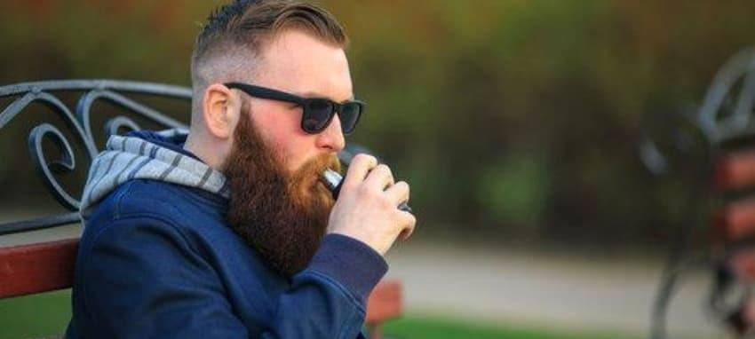 Why trực tiếp bóng đá and smok e cigarette are reshaping fan behavior and public discussion this season