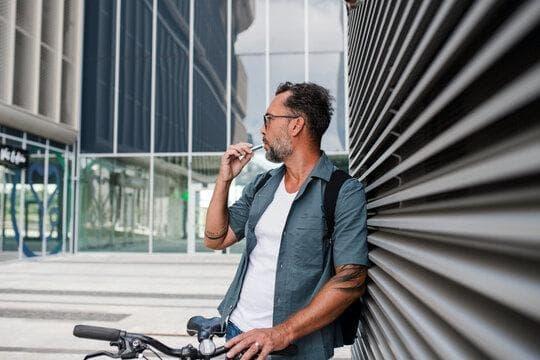 How IBVAPE E-Cigi Guides You Through the Cigarette Code Checker Experience for Safer Vaping