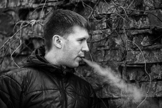 IBVape Shop Explains the difference between e cigarette and normal cigarette with Health Facts and Practical Tips for Smokers IBVape Shop Explains the difference between e cigarette and normal cigarette with Health Facts and Practical Tips for Smokers