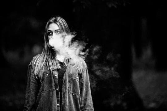 Elektronická cigareta Essentials and whats an e cigarette Explained for Beginners to Vape Safely
