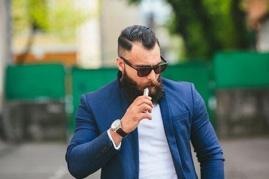 da ga truc tiep 67 meets electronic cigarette invention date A surprising link between betting trends and vaping history